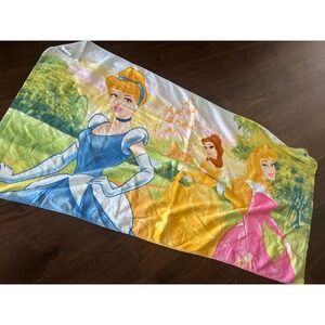Vintage Disney Store Princess Beach Towel Cinderella Belle Aurora Castle Cotton
